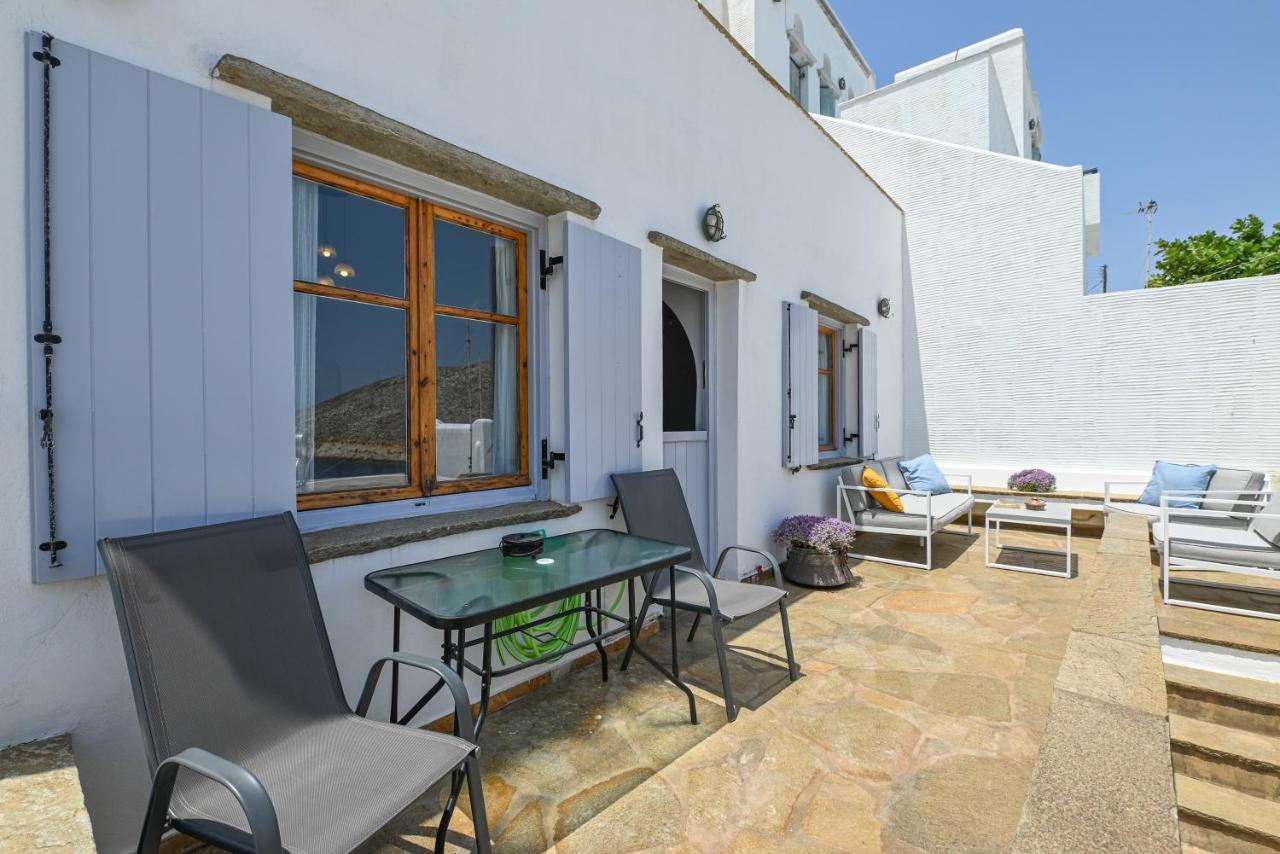 Teresa'S Sunrise Apartment Panormos  Exterior photo
